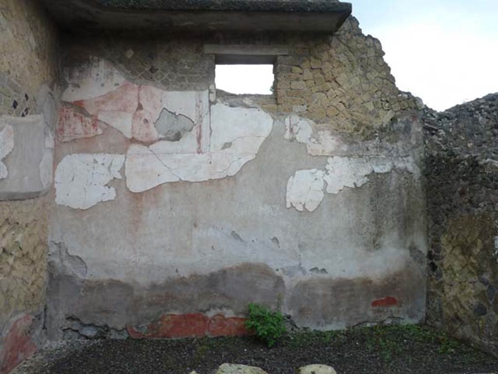 Ins. IV.8, Herculaneum, September 2015. East wall.