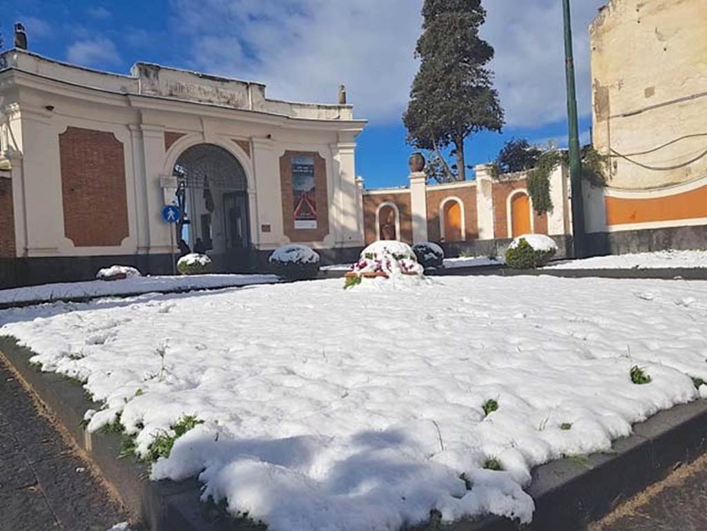 Herculaneum, 26th February 2018. Snow lying near the entrance to the site, but still with a beautiful blue sky.  Photo from Tonia Borrelli.
