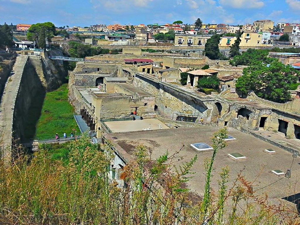 Herculaneum, October 2020. Looking north from entrance roadway. Photo courtesy of Klaus Heese.