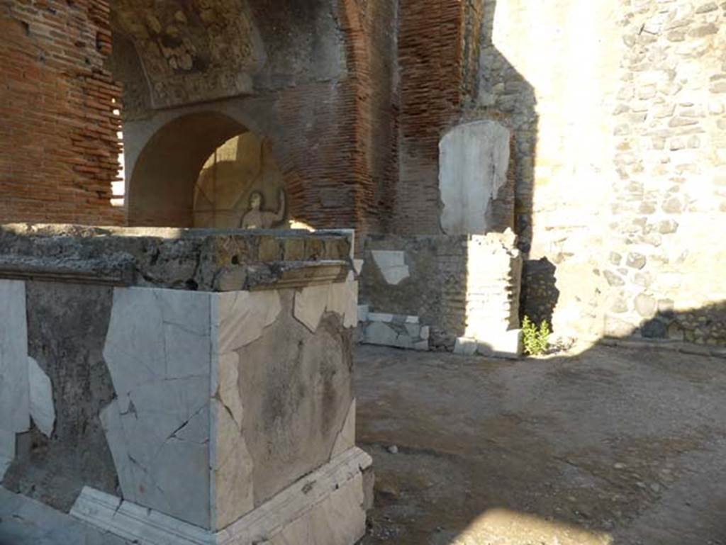 Herculaneum, September 2015. Looking north at two statue bases on east side of arch.