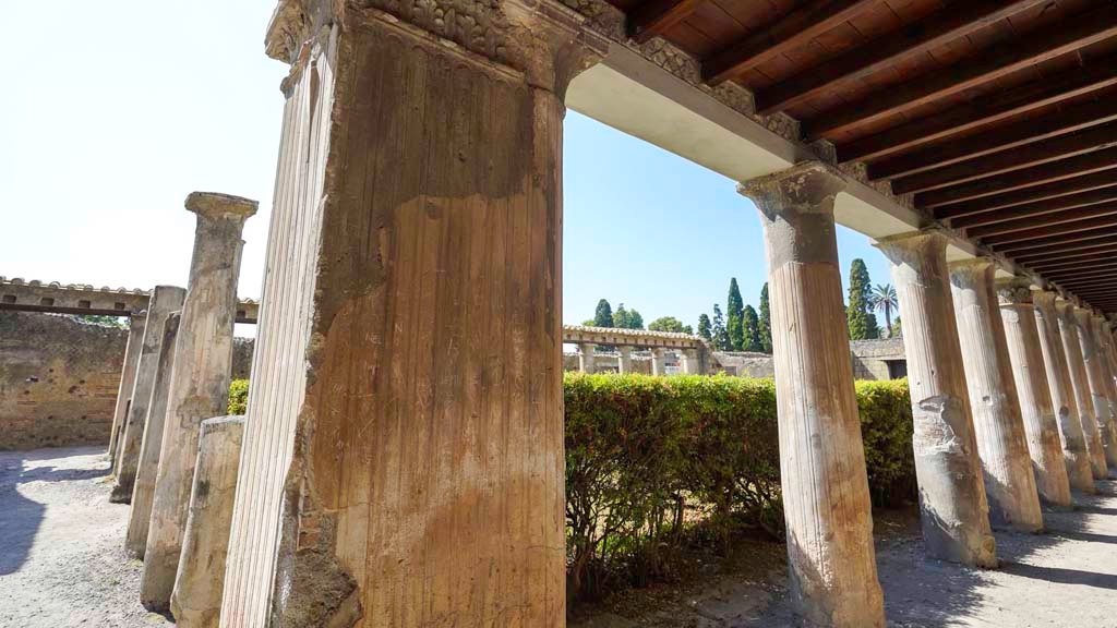 II.2 Herculaneum. August 2021. Looking south-east from west portico. Photo courtesy of Robert Hanson.