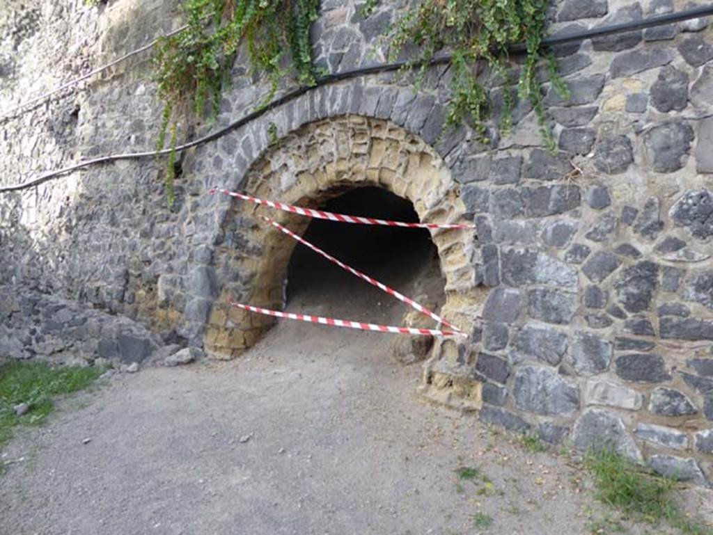 II.4 Herculaneum, October 2014. Looking towards Bourbon tunnel under Via Mare. Photo courtesy of Michael Binns.