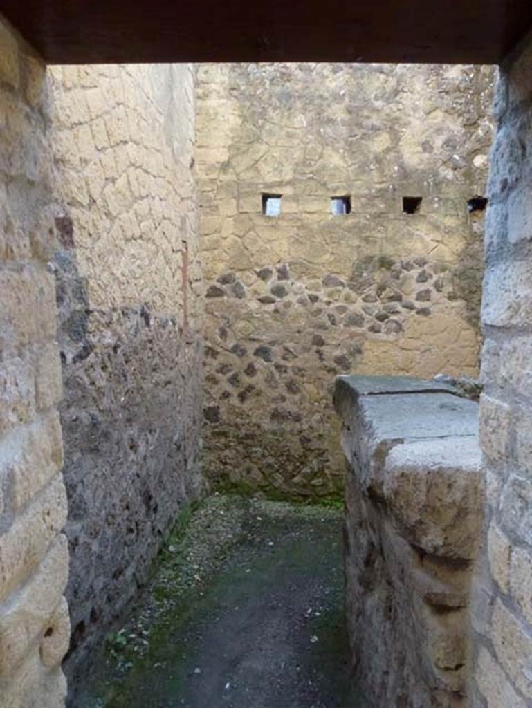 IV.4 Herculaneum. October 2012.  Room 2, looking south through doorway towards the room with the steps. Photo courtesy of Michael Binns.
