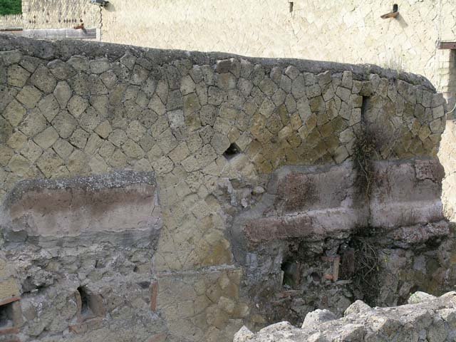 IV.13 Herculaneum, May 2004. Looking towards upper west wall, with some remaining wall plaster. 
Photo courtesy of Nicolas Monteix.

