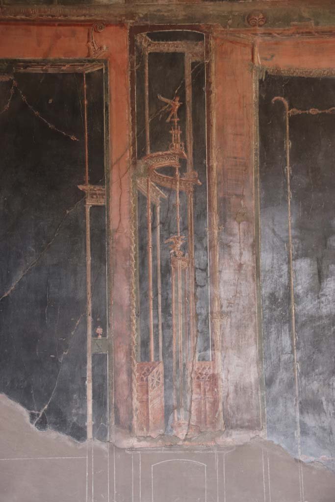 IV.21, Herculaneum. September 2019. Room 5, painted decoration from west end of north wall.
Photo courtesy of Klaus Heese.  
