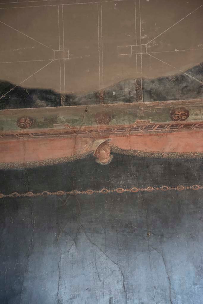 IV.21 Herculaneum. March 2019. Room 5, upper centre of north wall.
Foto Annette Haug, ERC Grant 681269 DÉCOR.
