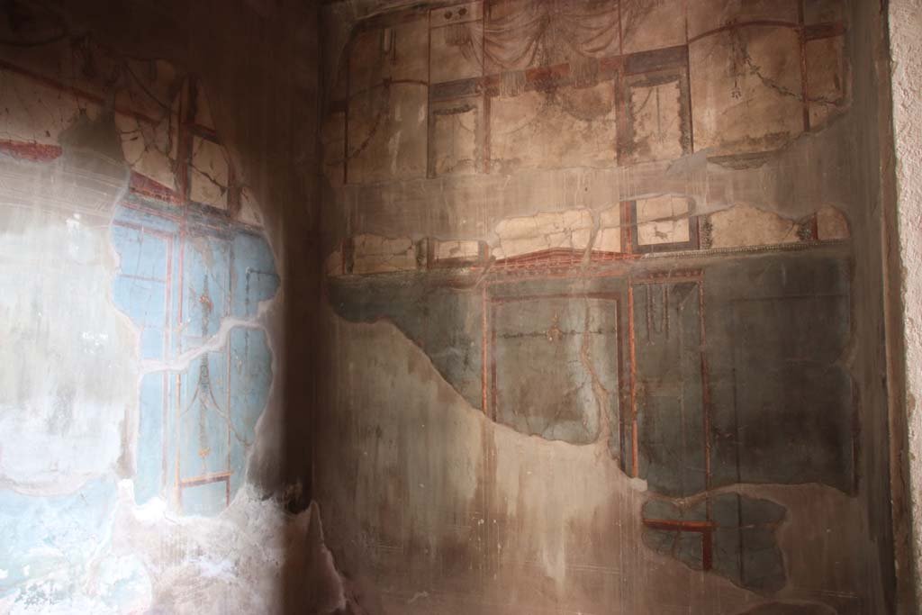 V.1 Herculaneum. September 2017. Room 7, looking towards north-east corner. Photo courtesy of Klaus Heese.