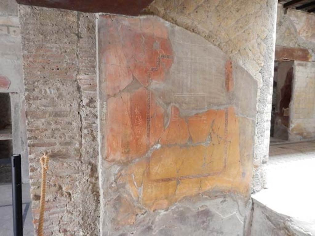 V.8 Herculaneum, May2018. Room 3, north wall of small tablinum. Photo courtesy of Buzz Ferebee.
