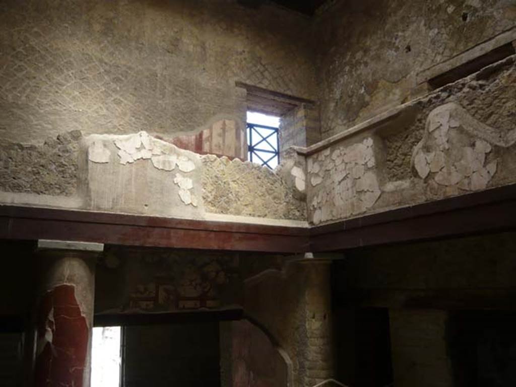 Herculaneum 5 08 House of the Beautiful Courtyard August 2013 Ferebee P1210136