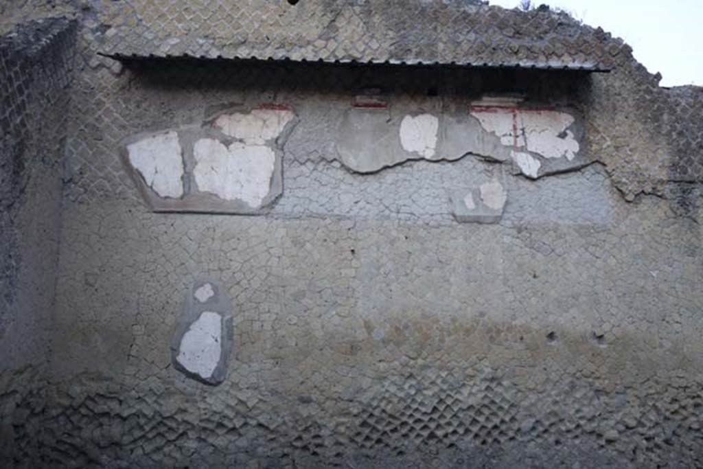 Ins. Orientalis II 4, Herculaneum, October 2014. North wall of large entrance hall. Photo courtesy of Michael Binns.