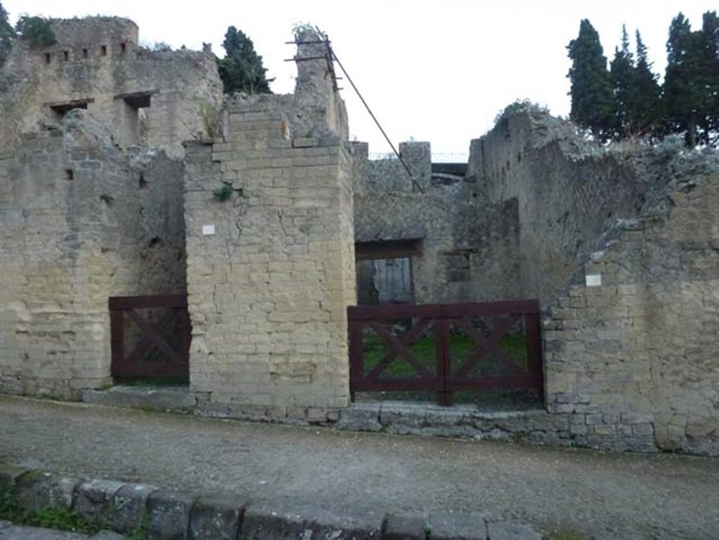 Ins. Or. II.16, on right, Herculaneum. October 2012. Looking east to entrance doorways, and with Ins.Or.II.17, on left.   Photo courtesy of Michael Binns.
