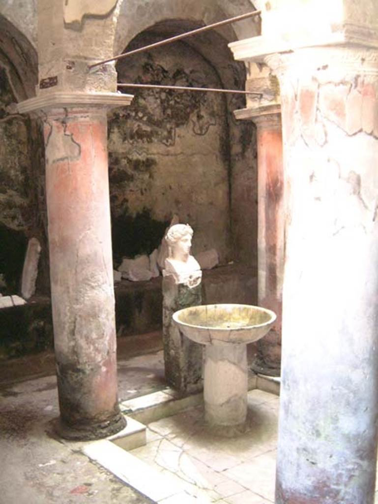 Suburban Baths, Herculaneum, May 2001. Atrium with fountain bust of Apollo.
Photo courtesy of Current Archaeology.
