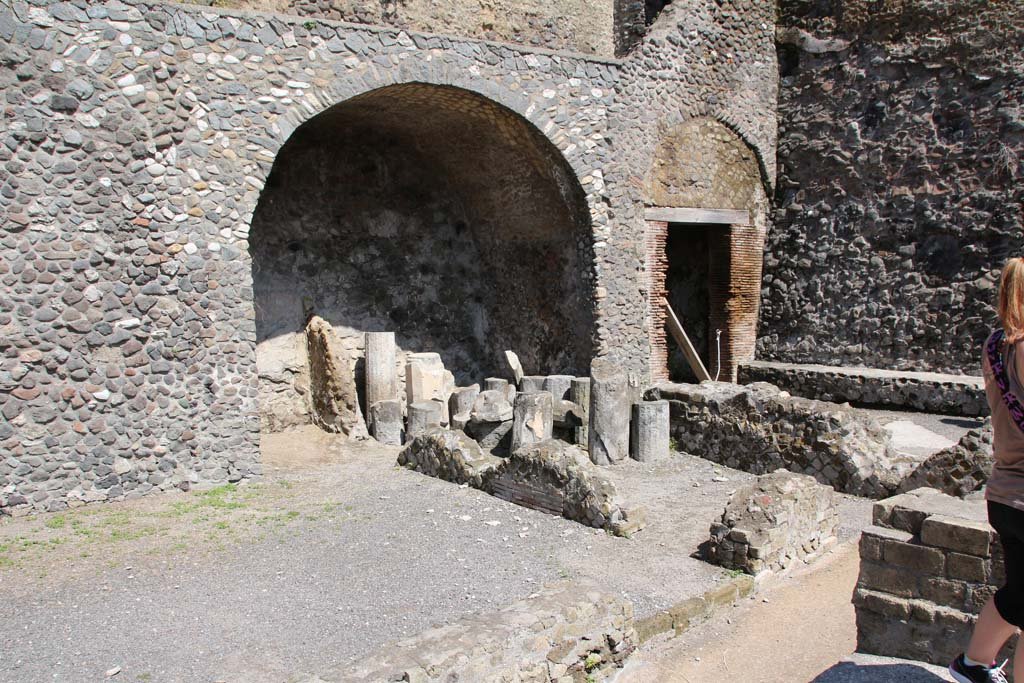 Herculaneum, April 2014. Sacred Area terrace, looking towards the north-west corner. Photo courtesy of Klaus Heese.
