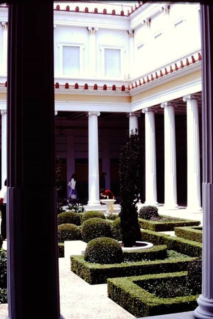 Getty Villa, Malibu, Spring 1982. Corner of peristyle. Photo by Stanley A. Jashemski.   
Source: The Wilhelmina and Stanley A. Jashemski archive in the University of Maryland Library, Special Collections (See collection page) and made available under the Creative Commons Attribution-Non Commercial License v.4. See Licence and use details.
J80f0398
