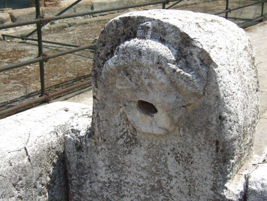 Fountain of Venus, Decumanus Maximus, Herculaneum. May 2006. Face at east end of fountain.
card%2010%20708